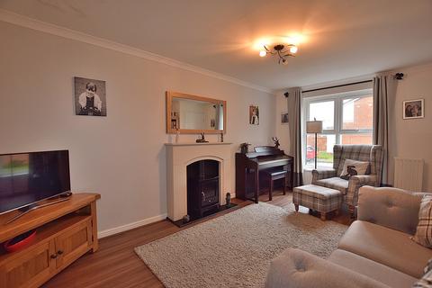 3 bedroom semi-detached house for sale, Francis Drive, Brough With St. Giles