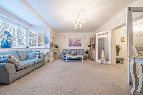 3 bedroom apartment for sale, Viceroy Close, Edgbaston, Birmimgam B5
