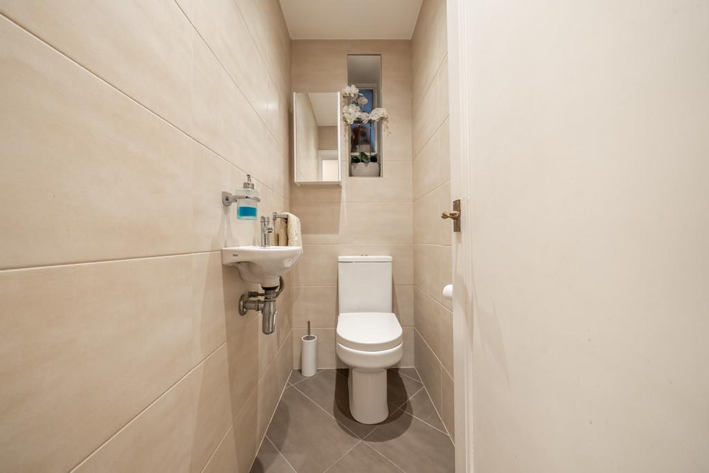 70 Viceroy Close00018