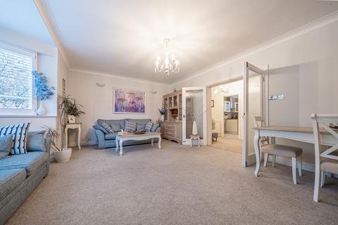 3 bedroom apartment for sale, Viceroy Close, Edgbaston, Birmimgam B5