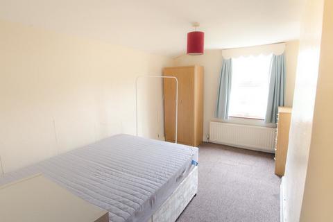 undefined, Gillespie Road, London N5