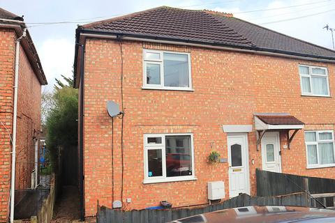 2 bedroom semi-detached house for sale, Stone Street, Aldershot GU12