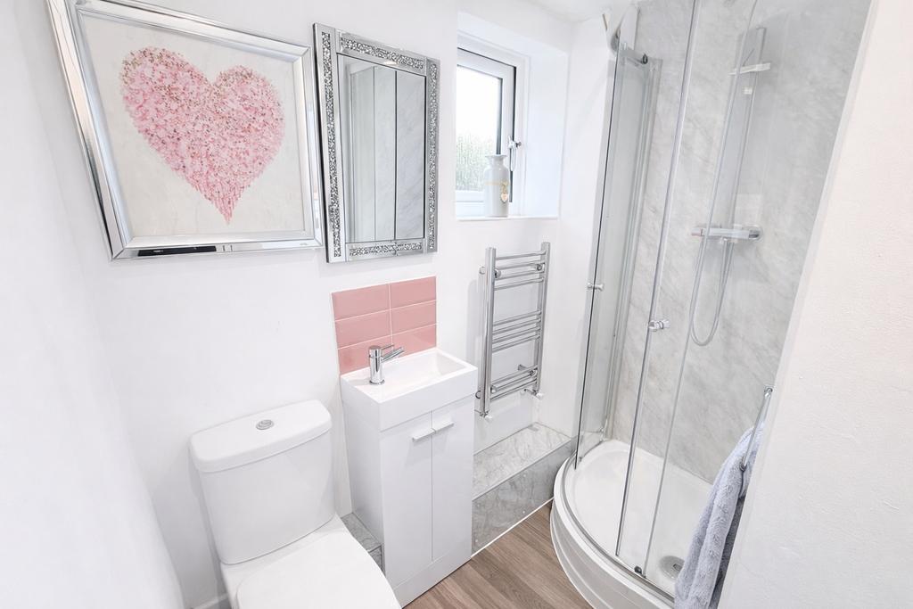 Ground Floor Shower