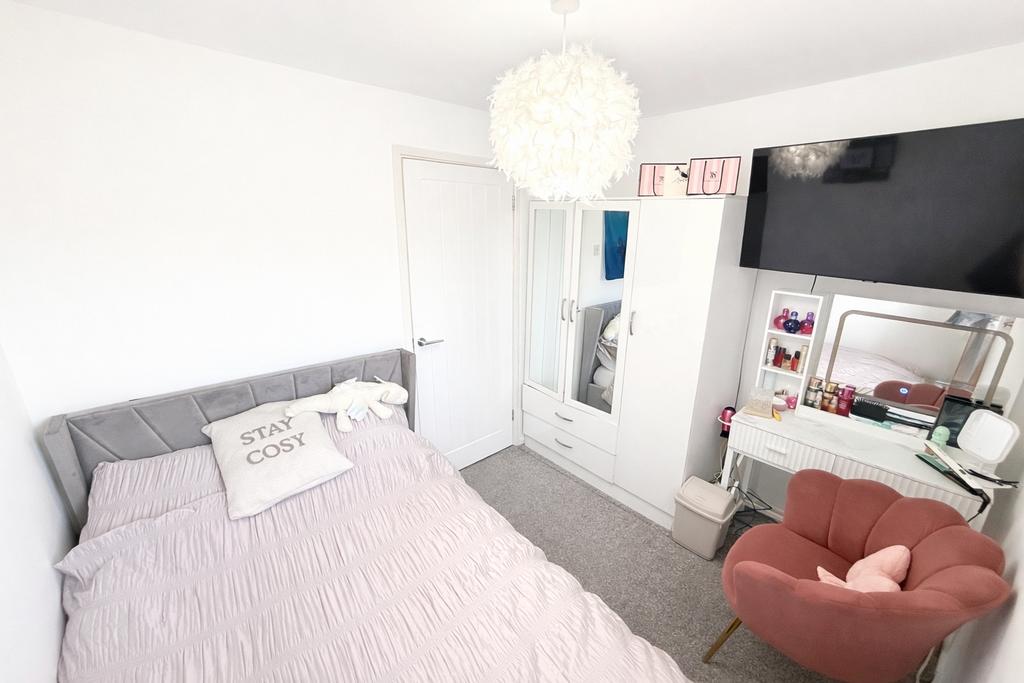 3rd Bedroom 2