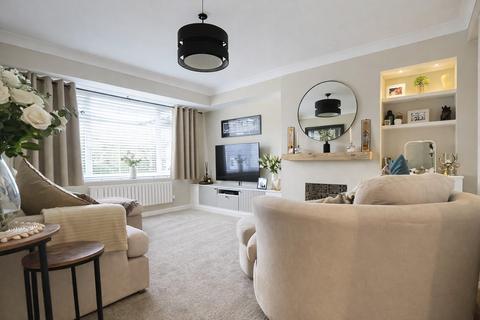 3 bedroom semi-detached house for sale, Maple Leaf, Tiptree