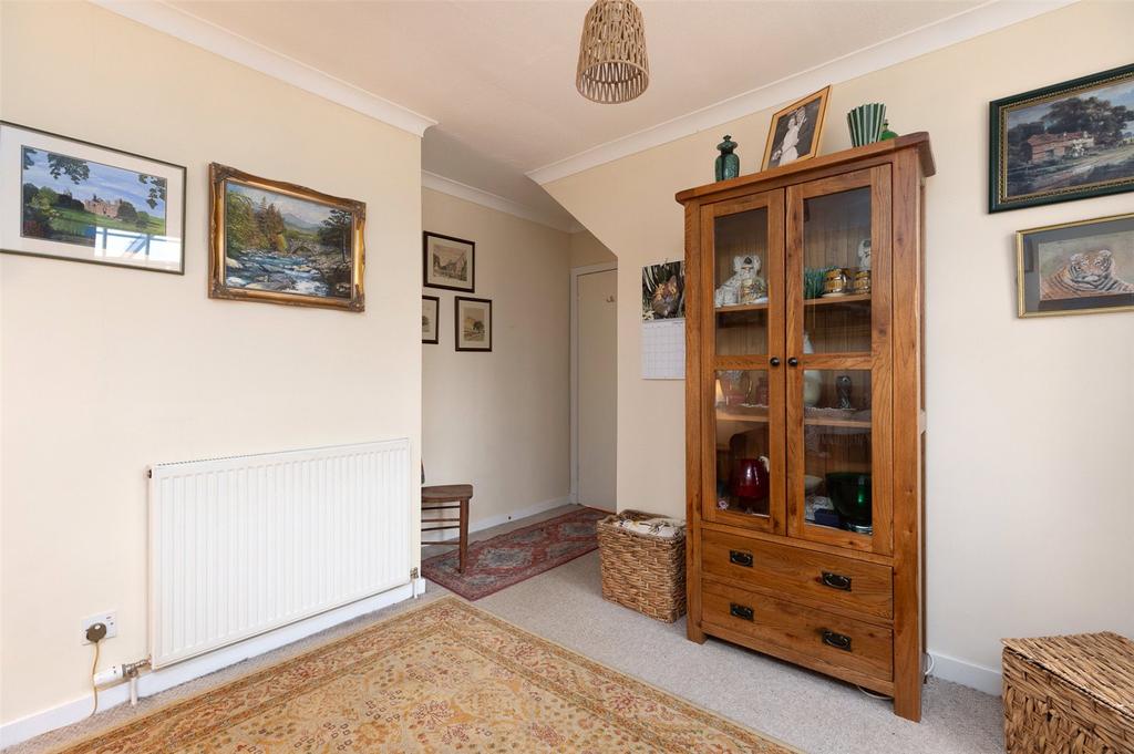Bedroom/Family Room