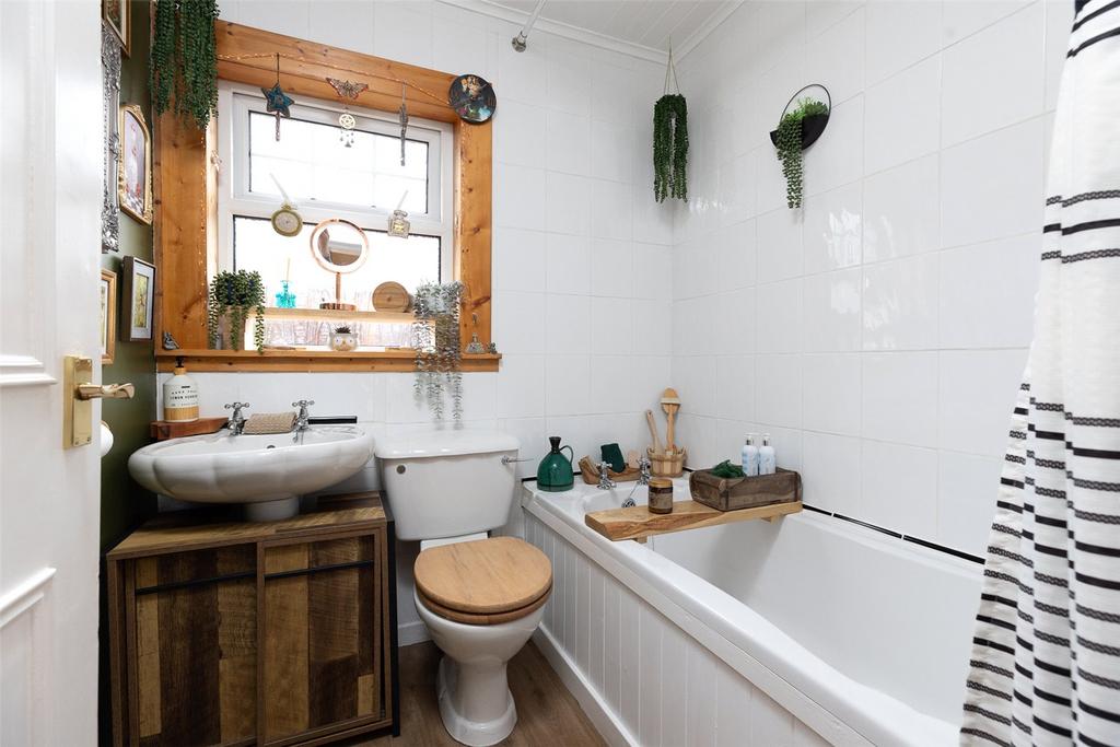 Downstairs Bathroom