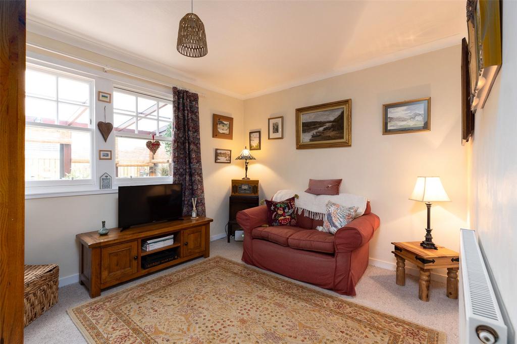 Bedroom/Family Room