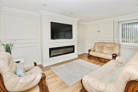 Rosehill Court, Liverpool, L25