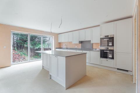 4 bedroom semi-detached house for sale, St. Albans Road, St. Albans AL4
