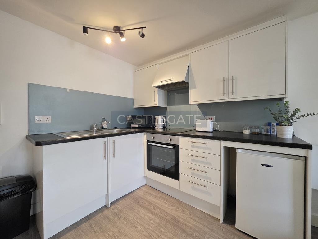Apartment 10, 3a New Street, Huddersfield, HD1 2 AX