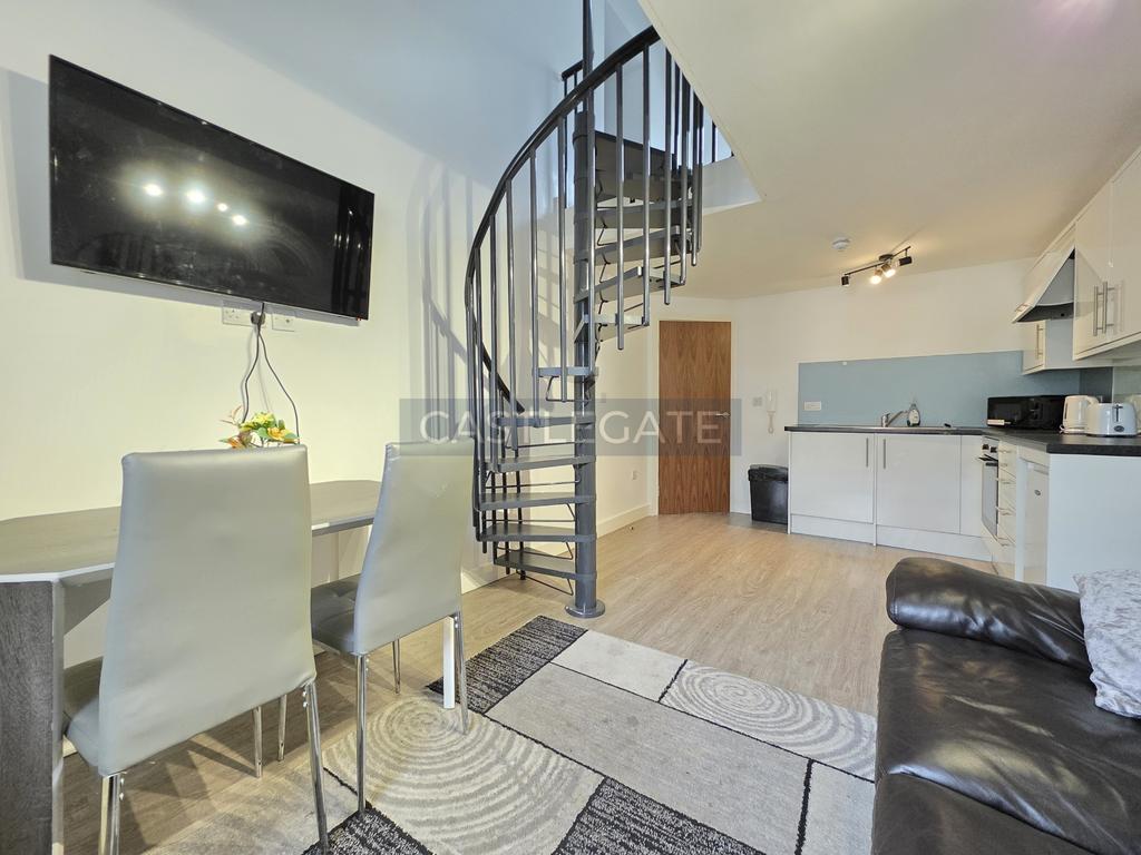 Apartment 10, 3a New Street, Huddersfield, HD1 2 AX