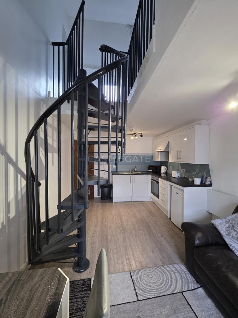 Apartment 10, 3a New Street, Huddersfield, HD1 2 AX