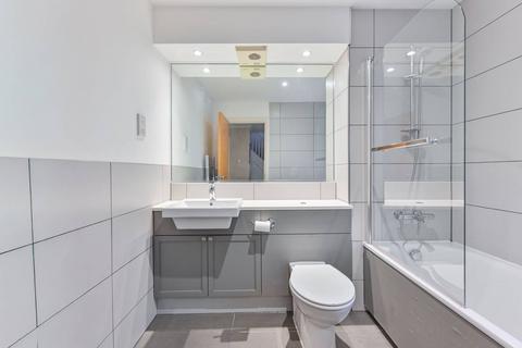2 bedroom flat to rent, Clapham High Street, Clapham High Street, London, SW4