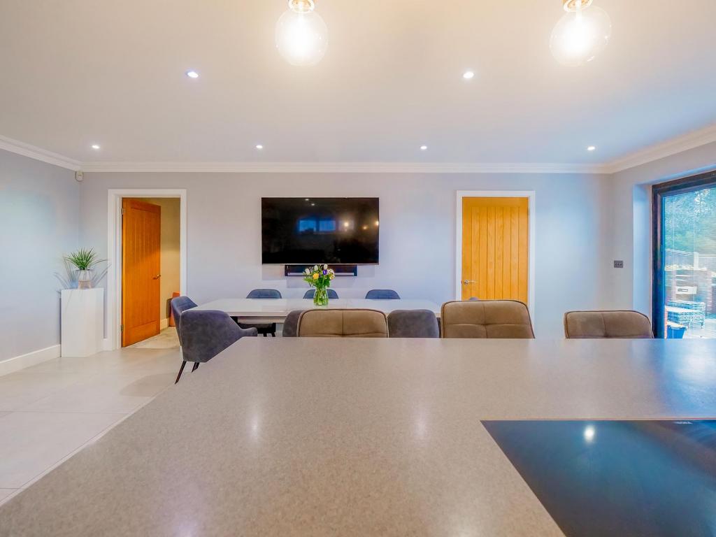 Kitchen/Diner/Family Room