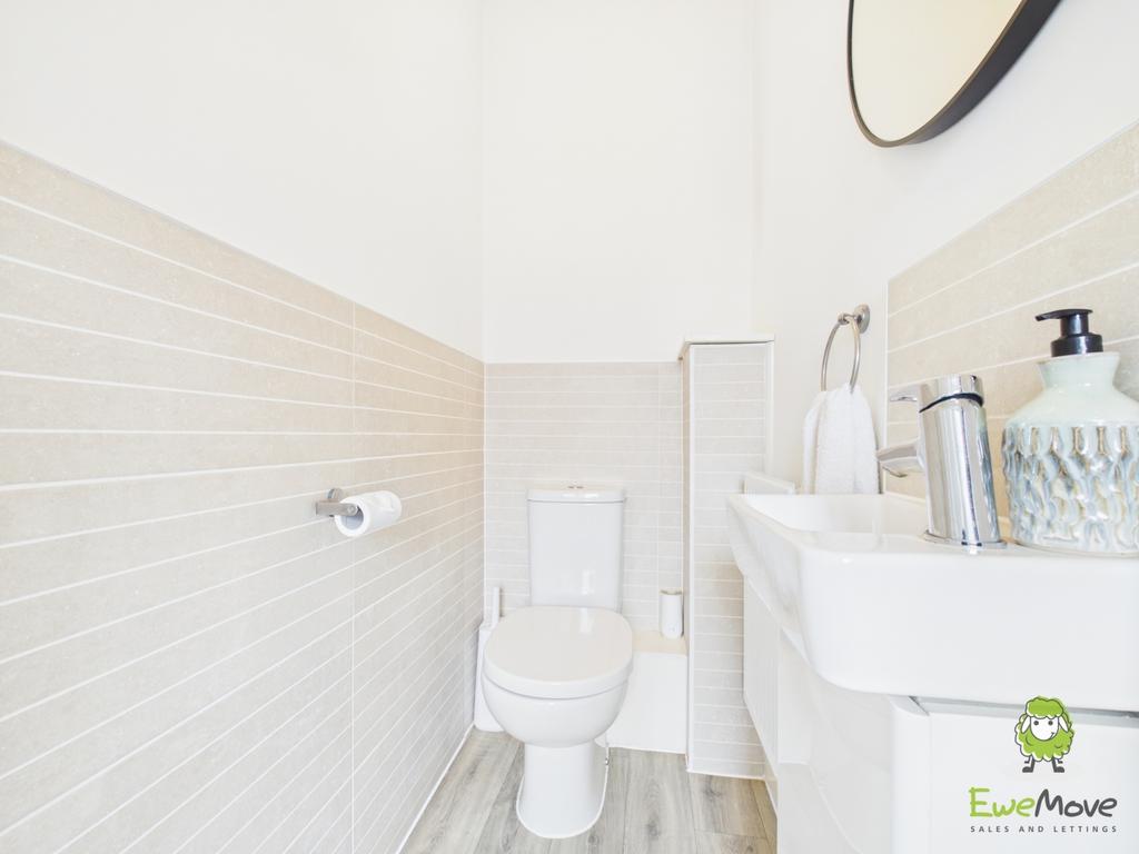 Ewe Move Estate Agents Basingstoke - Trinity Way -