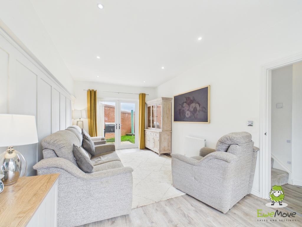 Ewe Move Estate Agents Basingstoke - Trinity Way -