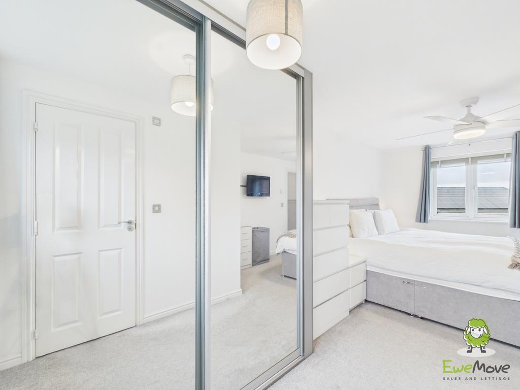 Ewe Move Estate Agents Basingstoke - Trinity Way -
