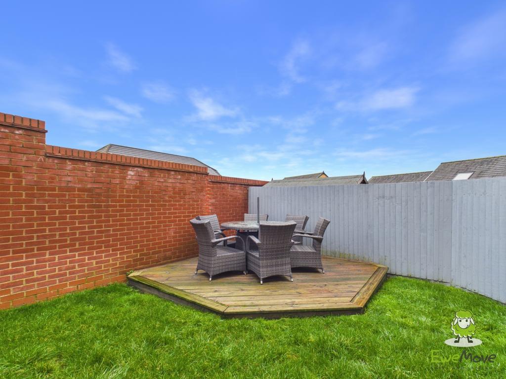 Ewe Move Estate Agents Basingstoke - Trinity Way -