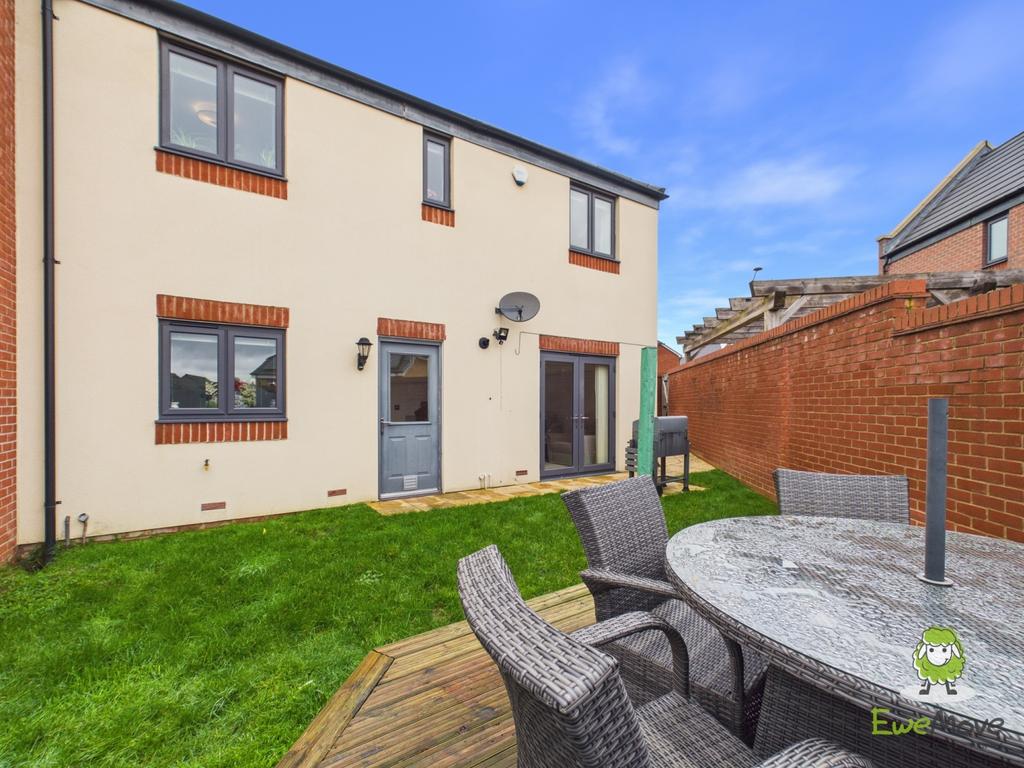 Ewe Move Estate Agents Basingstoke - Trinity Way -