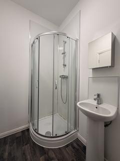 Studio to rent, Hillier Street, Manchester M9