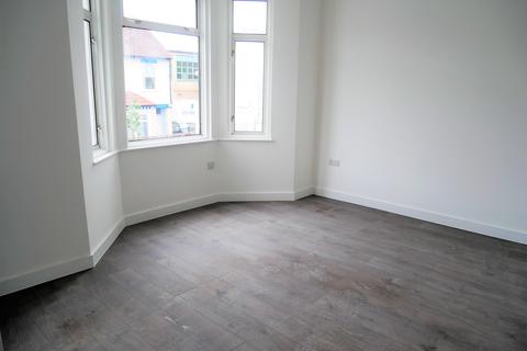 undefined, Northcote Avenue, Southall UB1