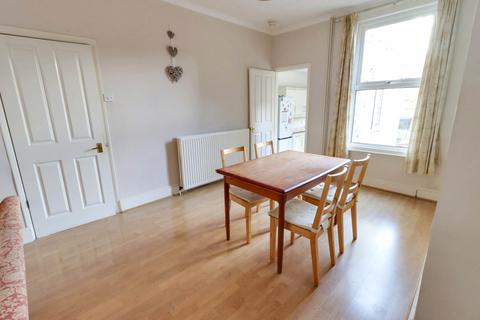 4 bedroom terraced house for sale, Blenheim Road, Reading