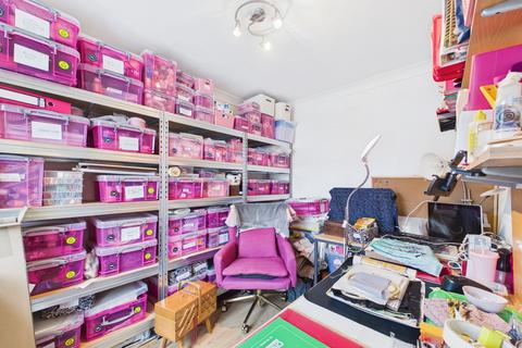 6 bedroom detached house for sale, Alvis Drive, Yaxley, PE7
