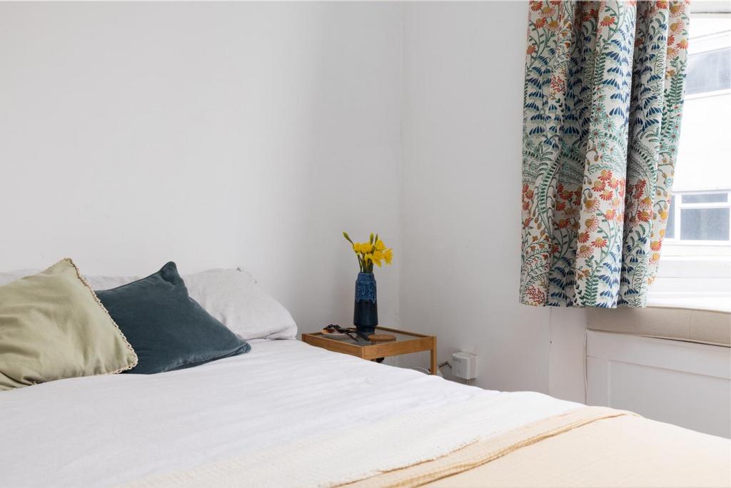 GFF 37 Albany Road, BS6 5 LQ-6.jpg