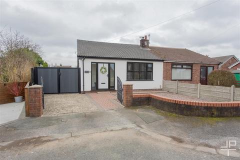 3 bedroom semi-detached bungalow for sale, Dalkeith Road, Wigan WN2