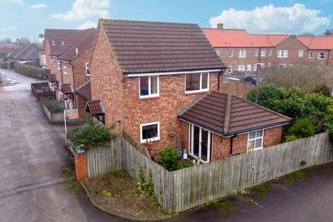 2 bedroom detached house for sale, Rundle Place, Pocklington YO42