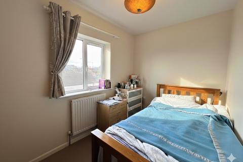 undefined, Buxton Road, Luton, Bedfordshire, LU1 1RE