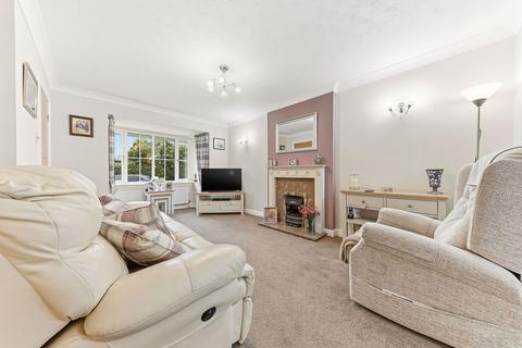 4 bedroom detached house for sale, Hollins Beck Close, Leeds LS25