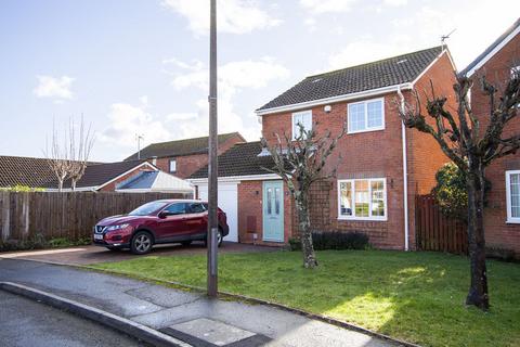 3 bedroom detached house for sale, Bittern Way, Penarth