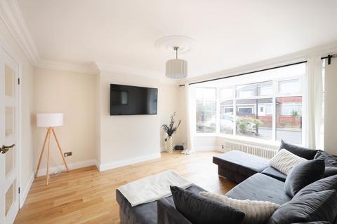 3 bedroom semi-detached house for sale, Hardwick Place Gosforth, Newcastle Upon Tyne