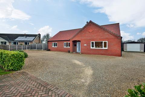 3 bedroom detached bungalow for sale, South End, Seaton Ross YO42