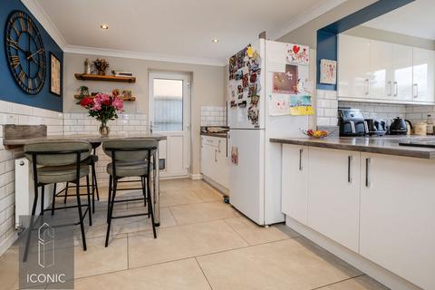 4 bedroom detached house for sale, Shillgate Way, Taverham, Norwich