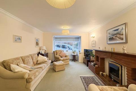 4 bedroom detached house for sale, Boulton Close, Burntwood, WS7 9LD
