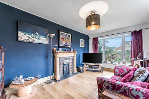 4 bedroom detached bungalow for sale, Hall Drive, Gotham, Nottingham, Nottinghamshire, NG11 0JT