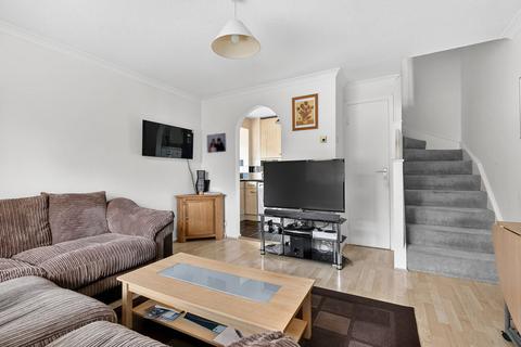 undefined, Fisher Close, Walton-On-Thames