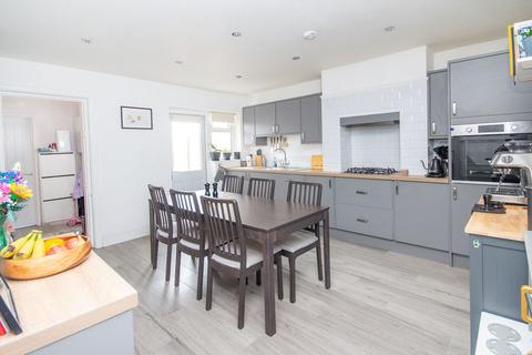 undefined, Downs Park Crescent, Eling