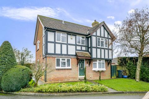 4 bedroom detached house for sale, Forge Rise, Uckfield