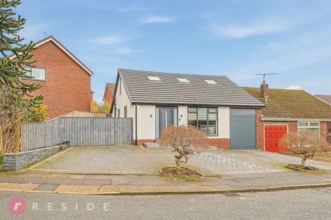 4 bedroom semi-detached house for sale, Links View, Rochdale OL11