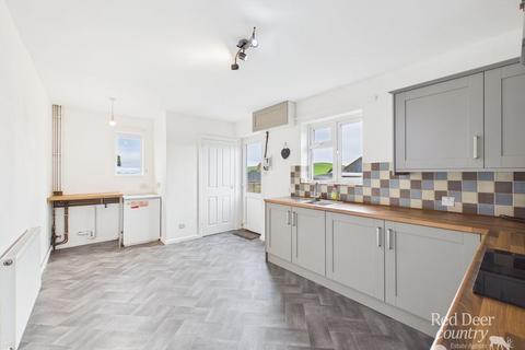 3 bedroom end of terrace house for sale, Hill View Road, Carhampton