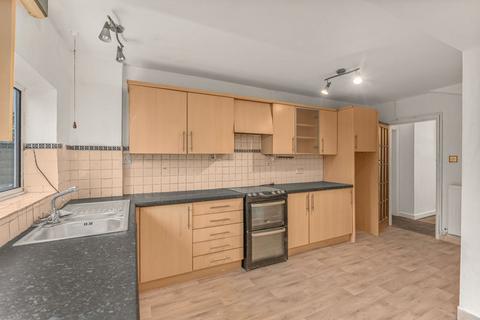 3 bedroom semi-detached house for sale, Broughton Road, Banbury