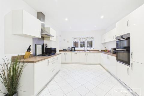 4 bedroom detached house for sale, Honor Avenue, Burghfield Common, Reading, Berkshire, RG7
