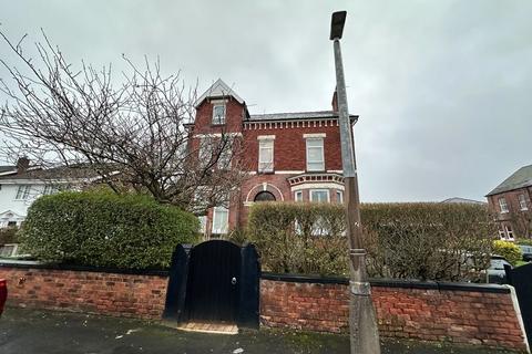 Stanley Avenue, Southport PR8