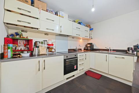 2 bedroom flat for sale, Broadfields, North Harrow