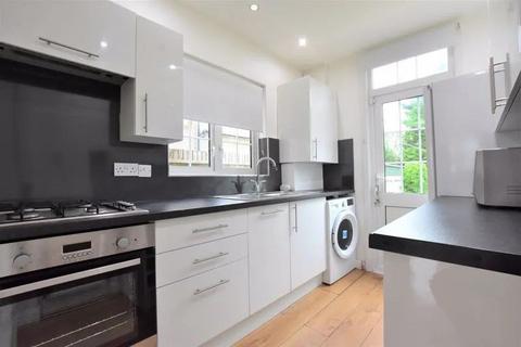 3 bedroom semi-detached house for sale, Dorchester Avenue, Harrow