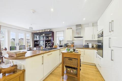 undefined, Meadow Close, Somerton